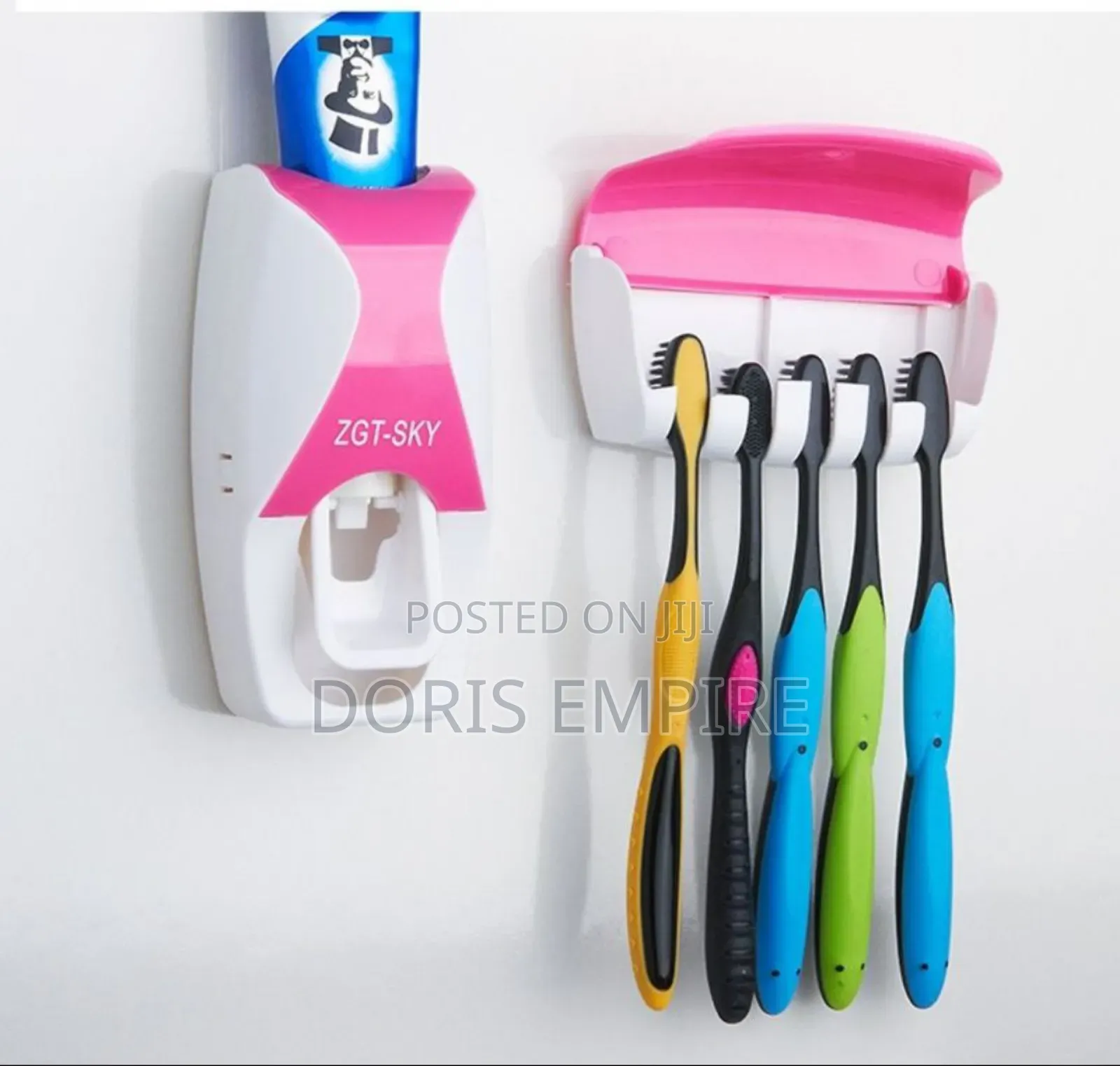Automatic Toothpaste Dispenser and Toothbrush Storage