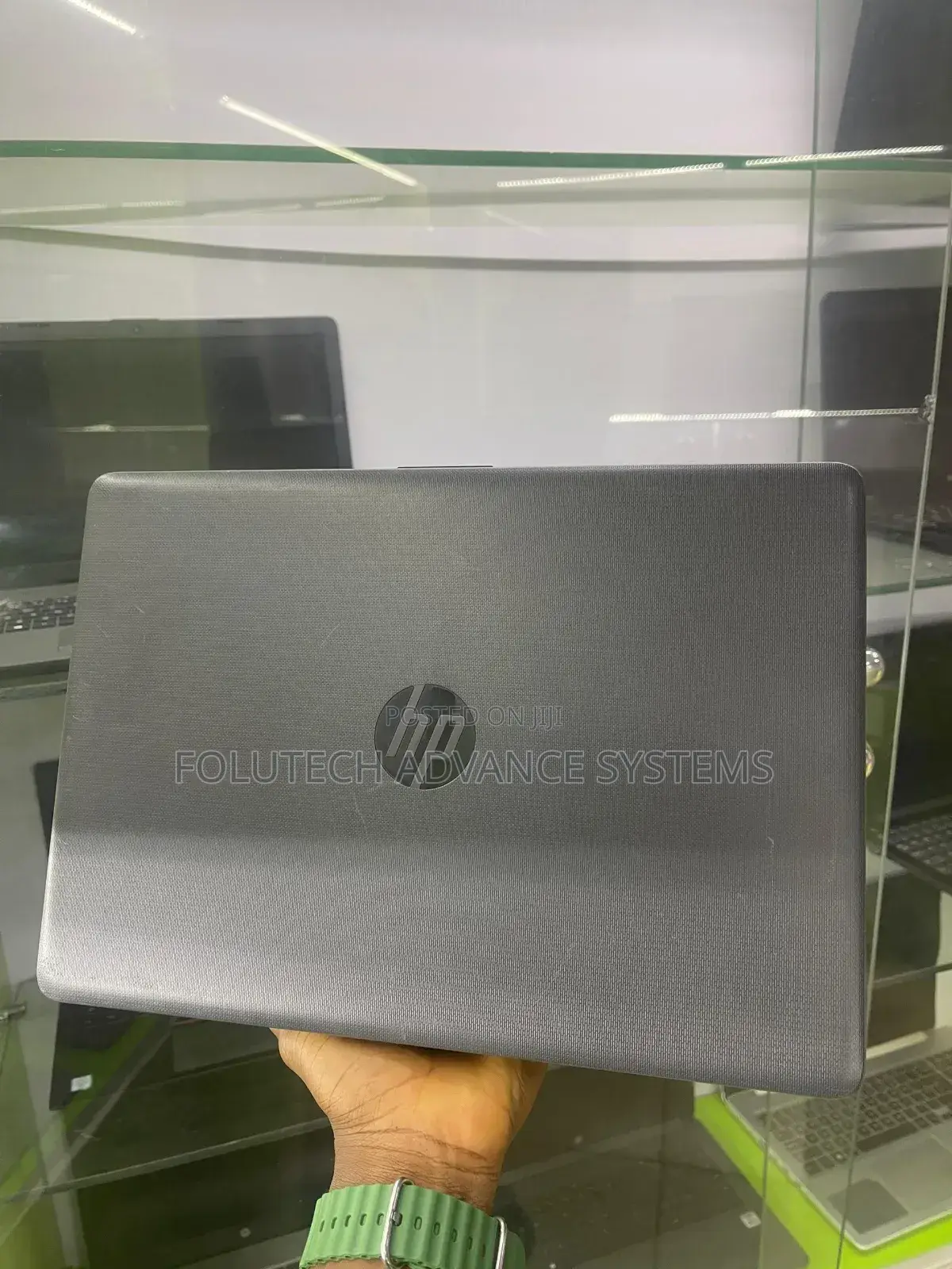Laptop HP 240 G8 8GB Intel Core i5 SSD 256GB