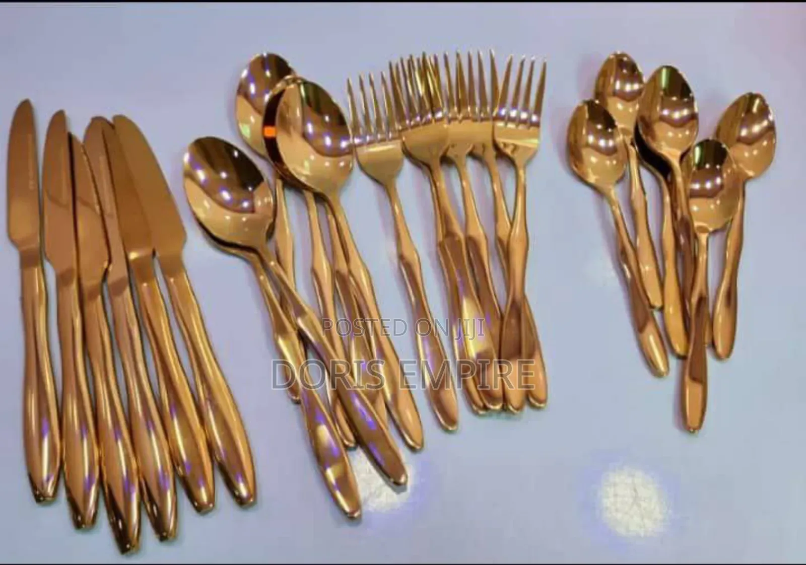 Spoon and Fork
Knife
Tea Spoon.