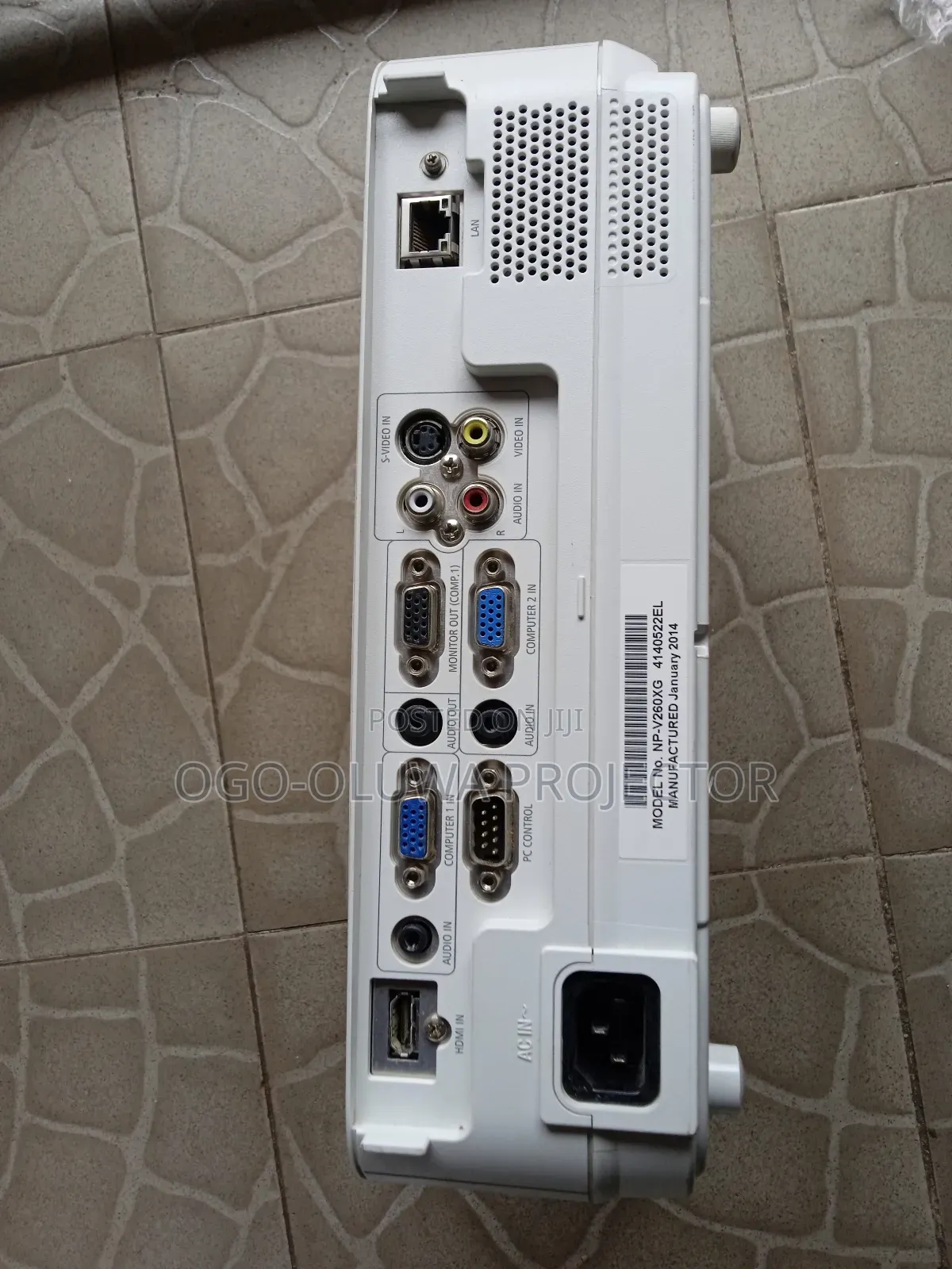 Clean and Sharp NEC Projector