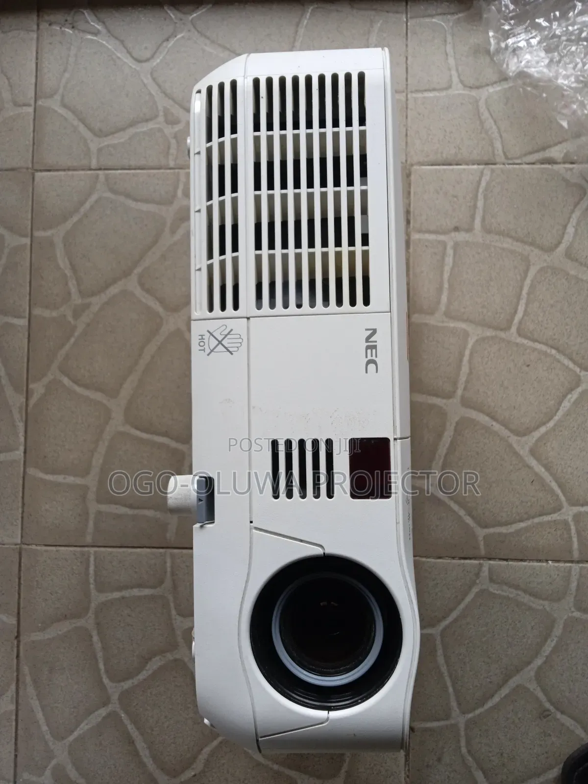 Clean and Sharp NEC Projector