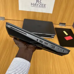 Laptop HP ZBook 17 G4 32GB Intel Xeon SSD 512GB
