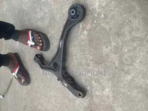 Lower Arm for 2003-2008 Accord