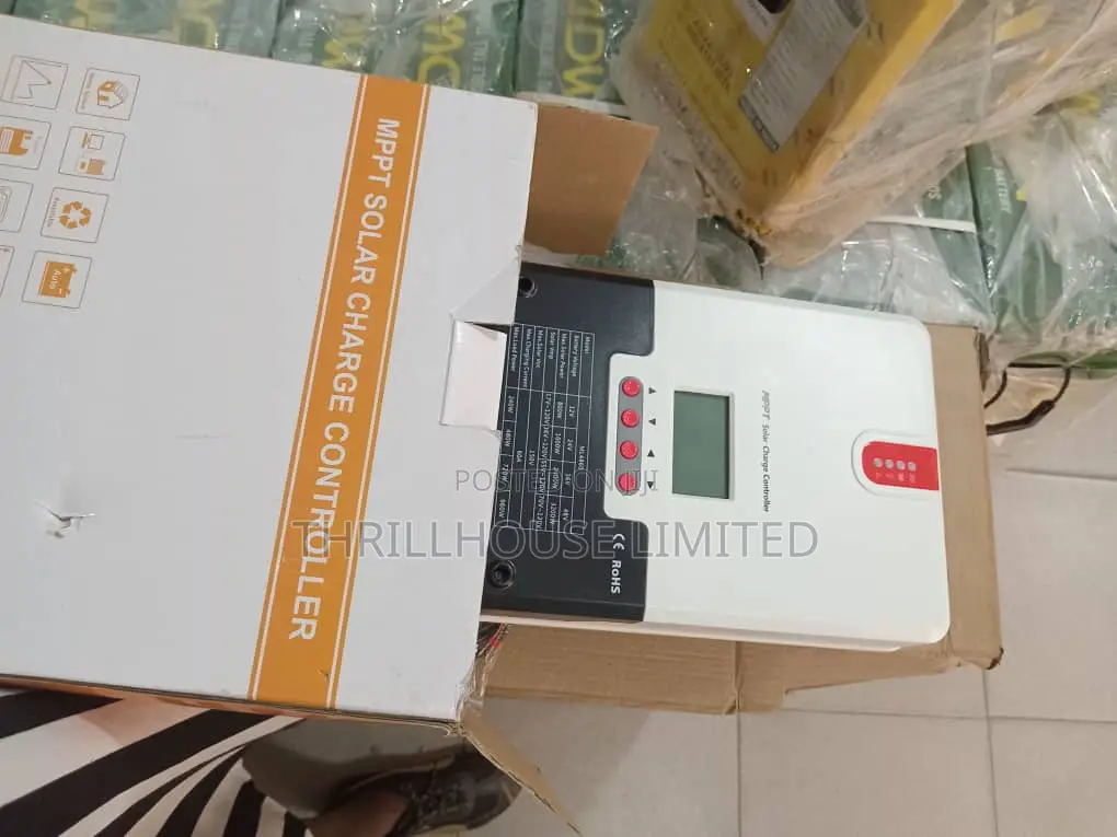 12v/24v/36v/48v-60amps MPPT Charge Controller