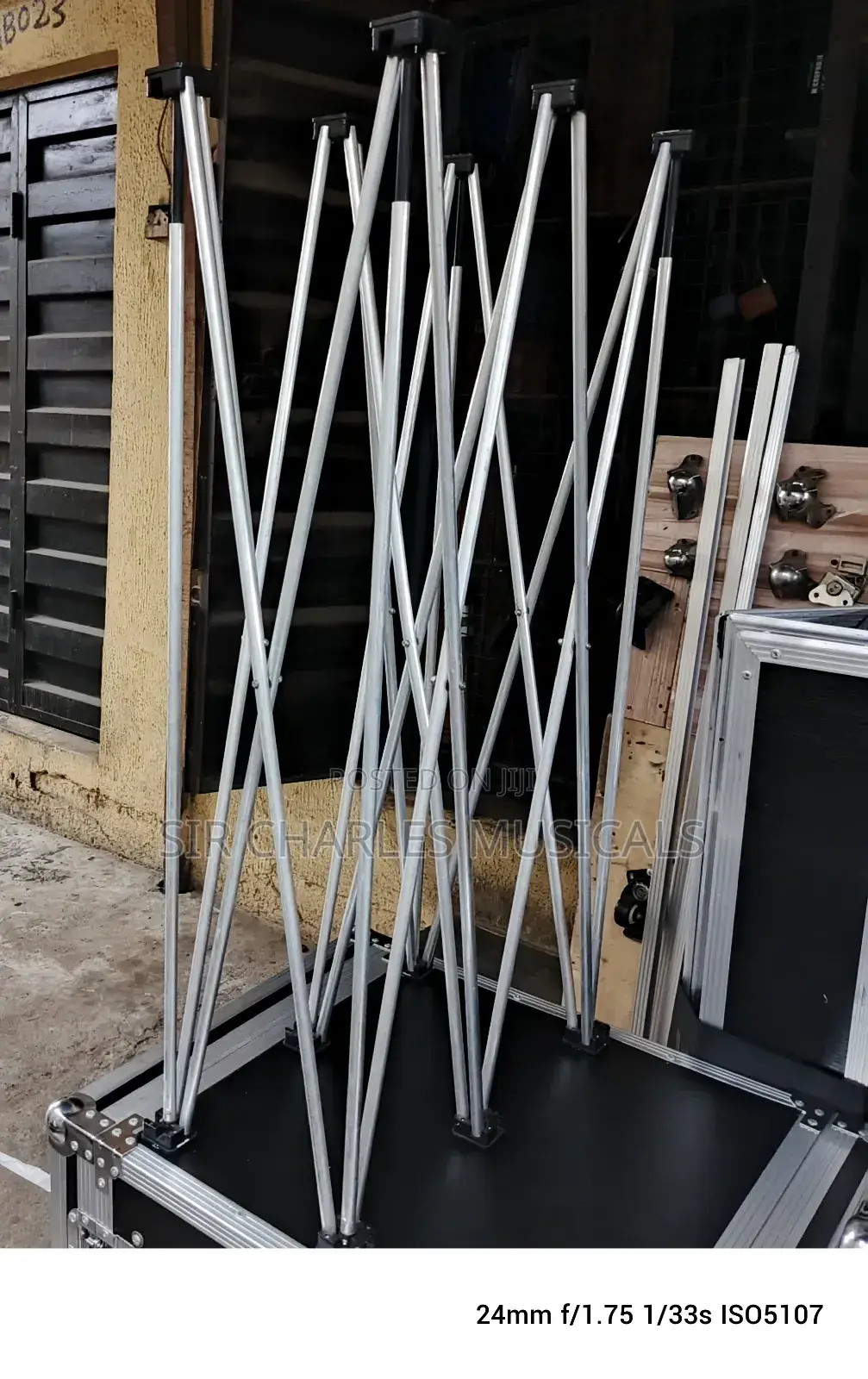 High Quality Dj Stand