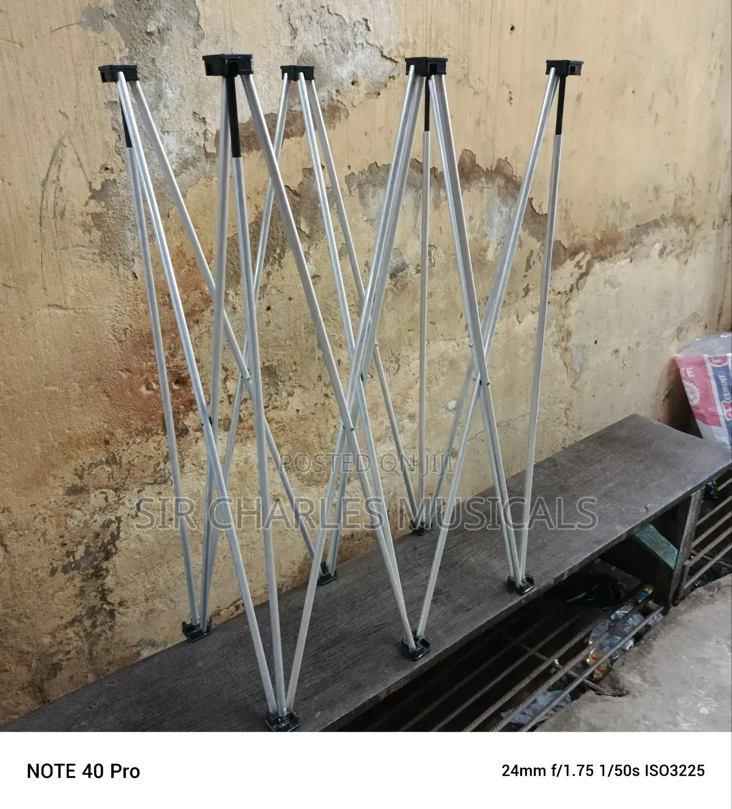 High Quality Dj Stand