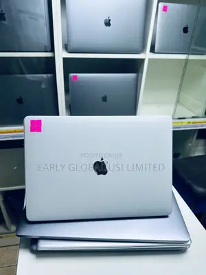 Laptop Apple MacBook Pro 2017 8GB Intel Core I5 SSD 256GB