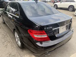 Mercedes-Benz C300 Sport 4Matic Sedan AWD (3.5L 6cyl 7A) 2014 Black