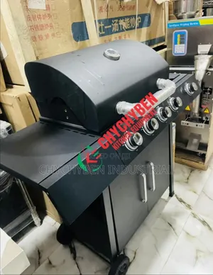 4 Burner Barbecue With Side