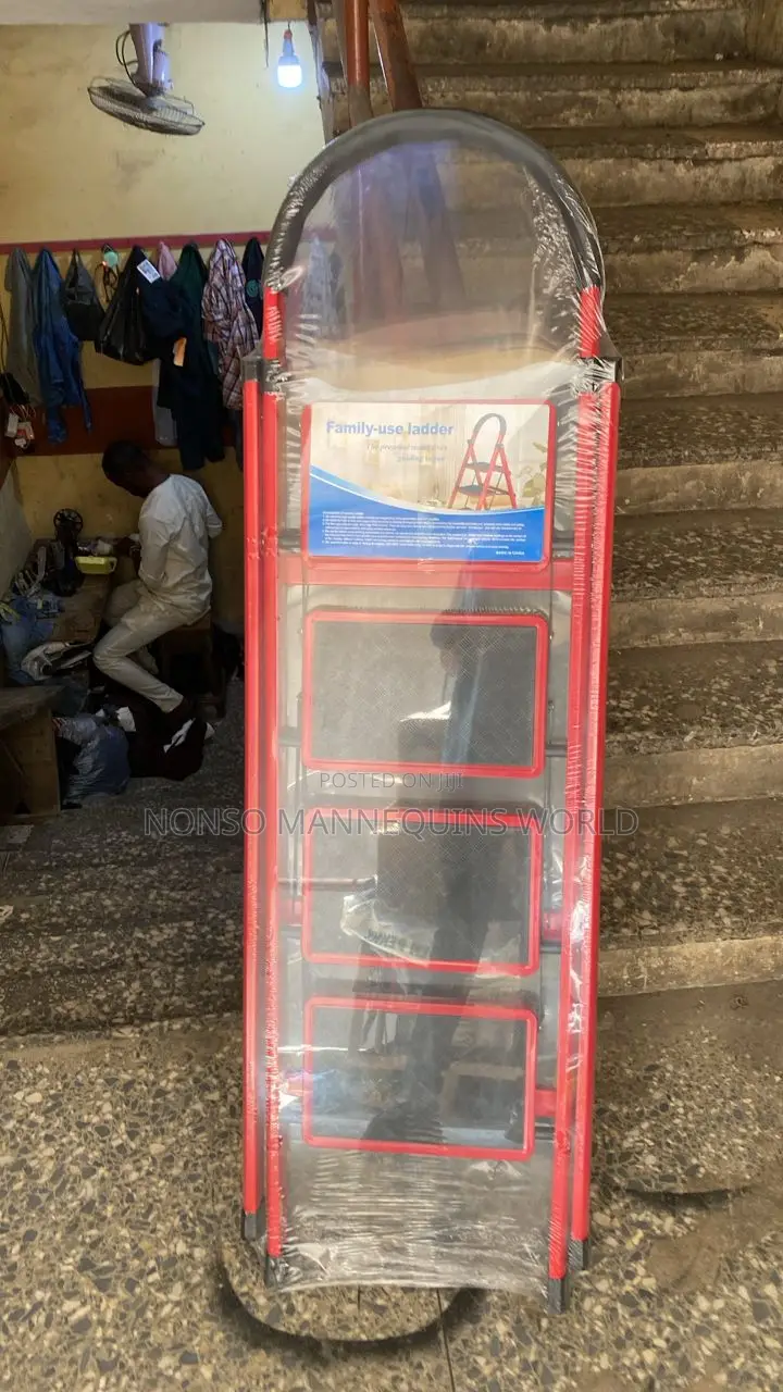 4 Steps Ladder