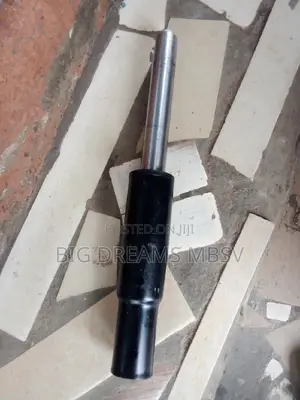 Hydraulic Pump of Swivel Chair Repair