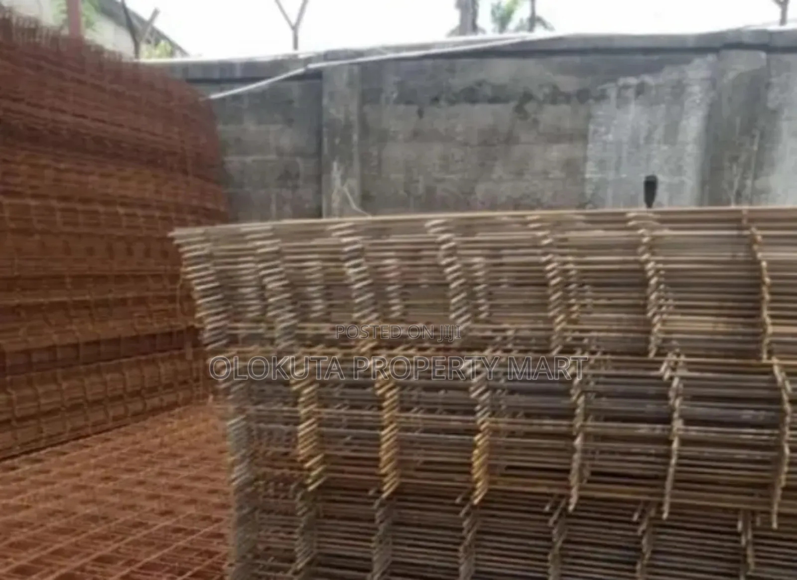 Wire Mesh,. Different Size Are Available