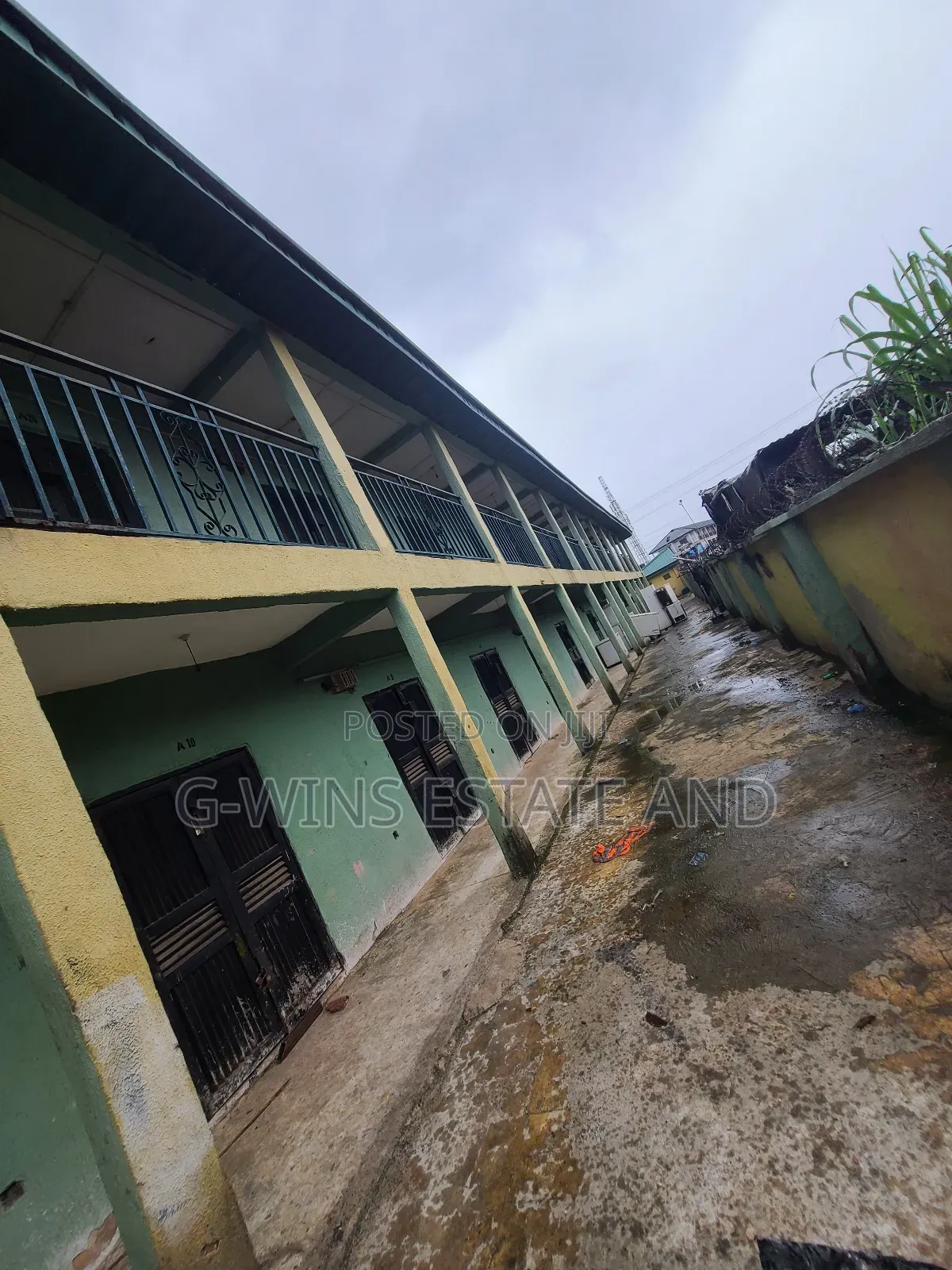 Shopping Complex for Sale