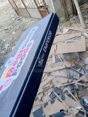 Hi Pizza Box