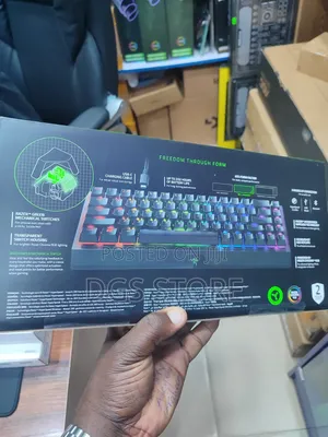 Photo - Razer Blackwidow V3 Mini Hyperspeed Wireless Keyboard