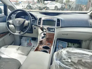 Toyota Venza 2012 Silver