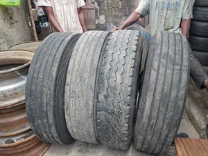 11 R24 Tukumbor Tire
