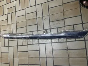 Booth Chrome Lx570