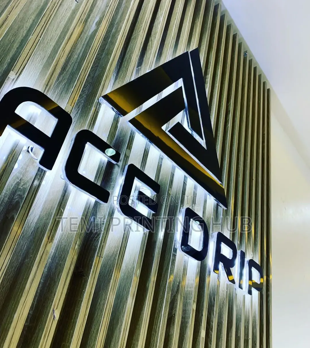 Indoor Signage Hub