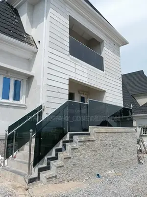 Dark Grey Glass: The New Standard in Luxury"