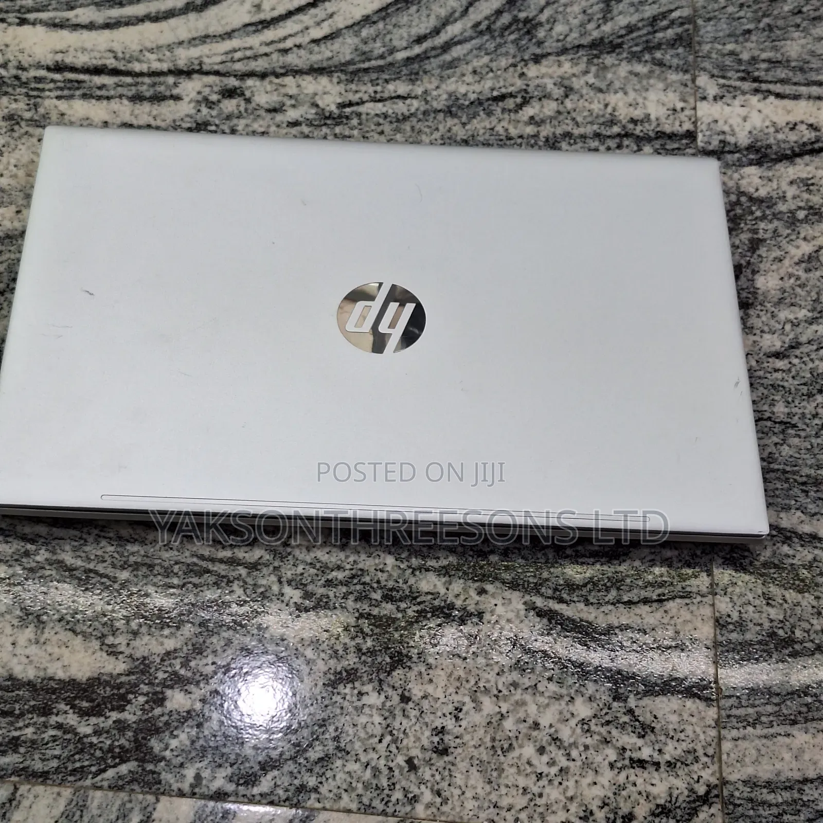 Laptop HP Pavilion 15-Eh0050wm 8GB Intel Core I5 SSD 512GB
