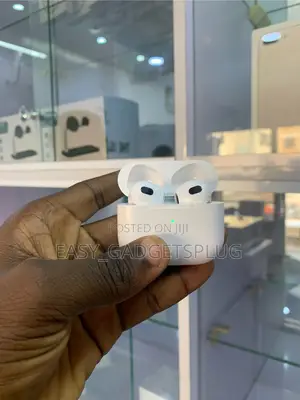 Used Airpods 3