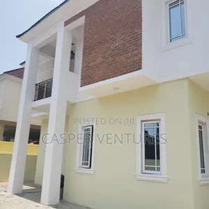 5bdrm Duplex in Idado, Lekki Phase 2 for rent