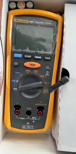 Fluke 1507 and 1503 Insulation Resistance Testers