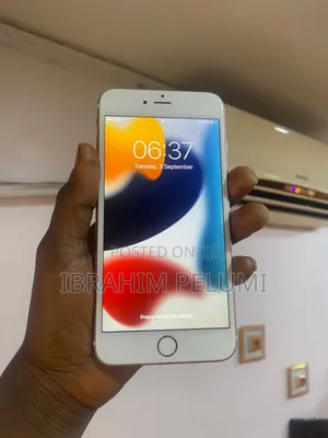 Apple iPhone 6s Plus 16 GB Gold