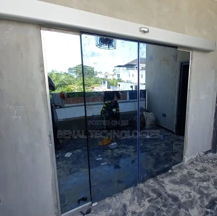 Auto Detect Entry Door