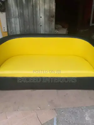 Quality Imported Tthree Seater Bucket Chair