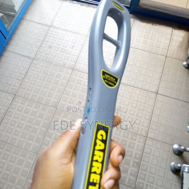 Garrett Handheld Mental Detector