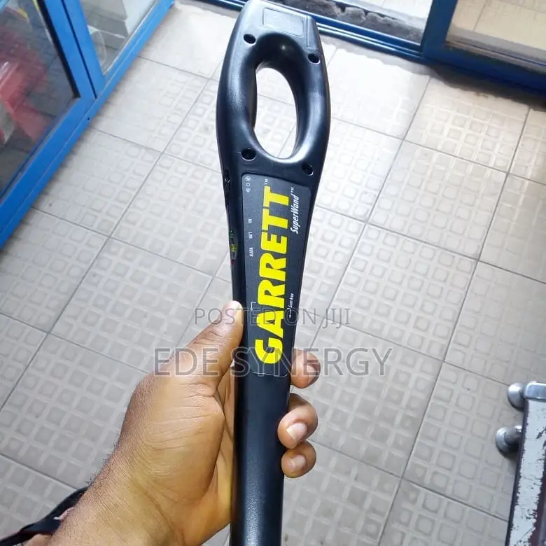 Garrett Handheld Mental Detector
