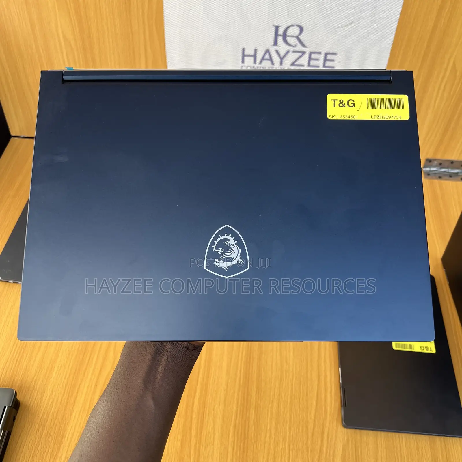 Laptop MSI Stealth 17 Studio A13V 32GB Intel Core I7 SSD 1T