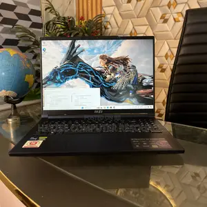 Photo - Laptop MSI Stealth 17 Studio A13V 32GB Intel Core I7 SSD 1T