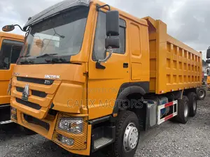 Foreign Used Howo Sinotruck CNHTC 10 Tyres Truck.