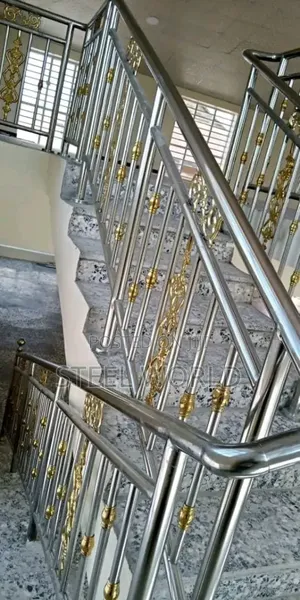 Awesome Flower Gold Design