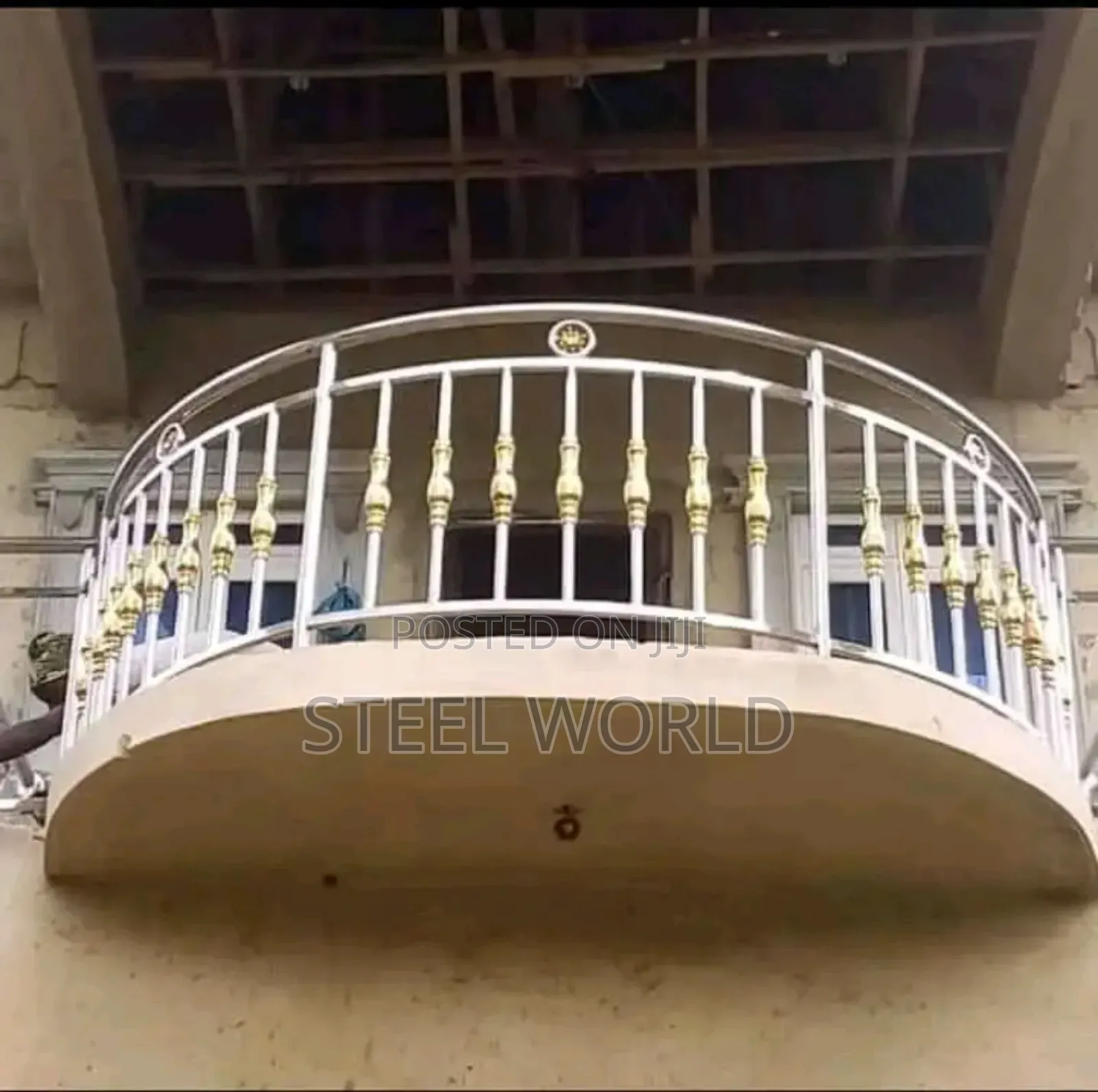 Gold Arc Balustrade Design