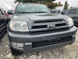 Toyota 4-Runner Limited V6 4x4 2005 Gray