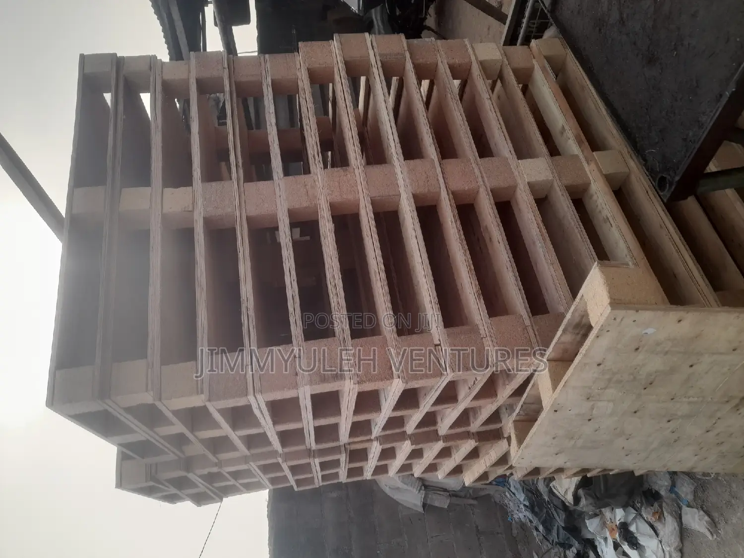 Heat Treated Wooden Pallets