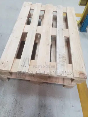 Pallets.Wood