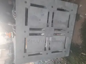 Imported Rubber Pallets