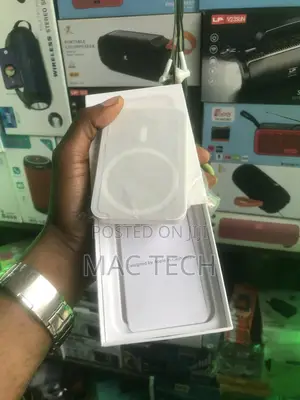 Apple Magsafe Power Bank