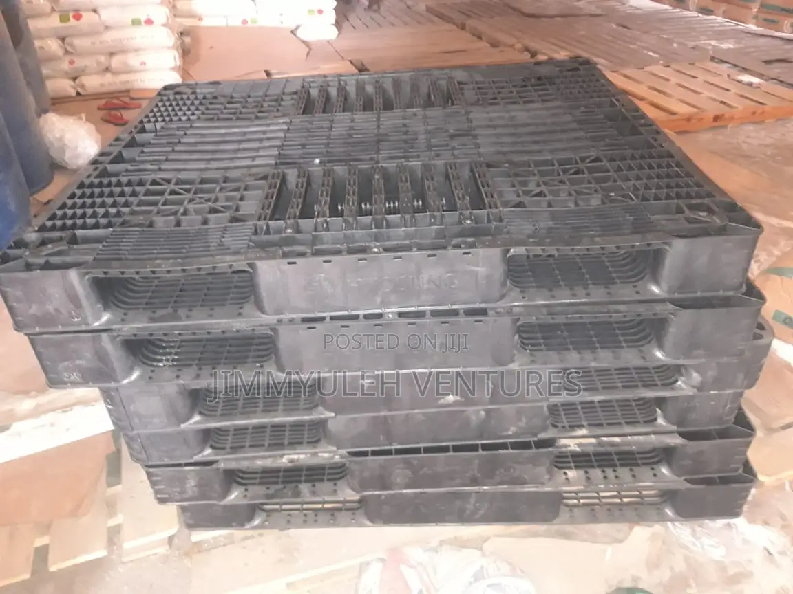 Treated Rubber Pallets