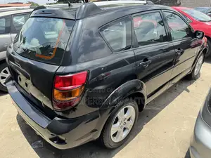 Photo - Pontiac Vibe 1.8 AWD 2005 Black