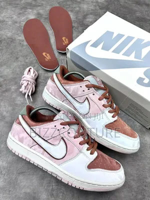Original Nike Sb Dunk Low Trocadero Available in Store