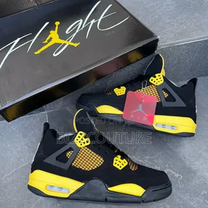 Original AIR JORDAN 4 Retro GS Available in Store