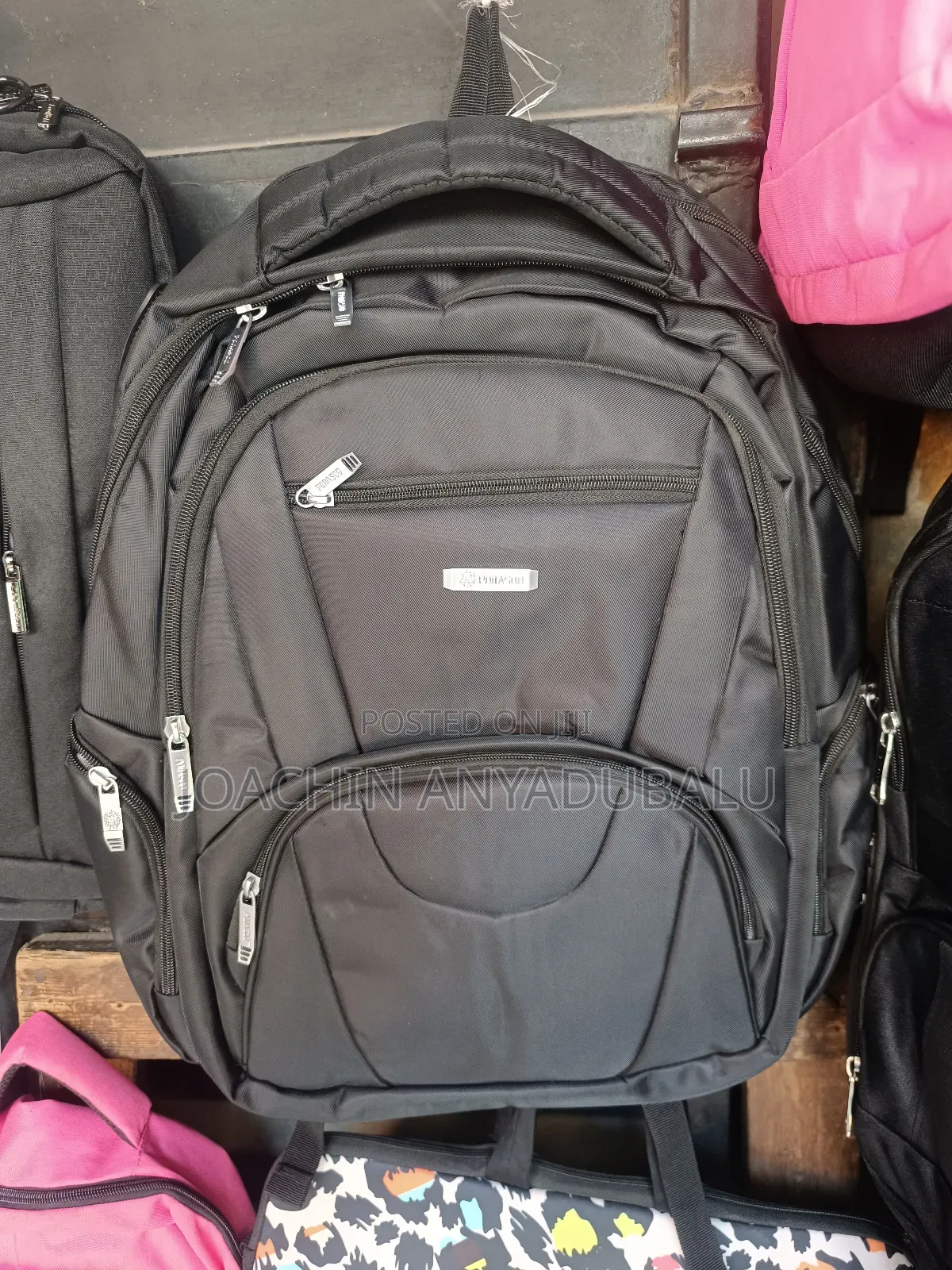 Ponaso 17" Laptop Backpack - Water Resistant