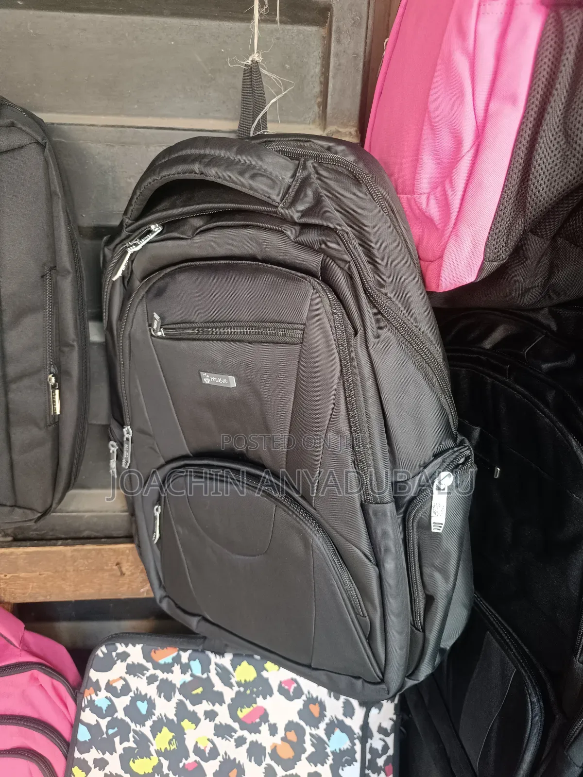 Ponaso 17" Laptop Backpack - Water Resistant