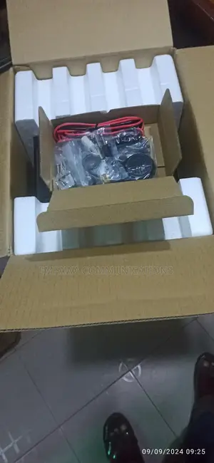 Icom Ic-710 Mf/Hf Marine Transceiver